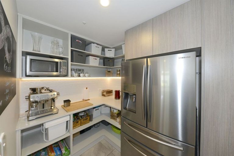 Photo of property in 43 Putake Drive, Parklands, Christchurch, 8083