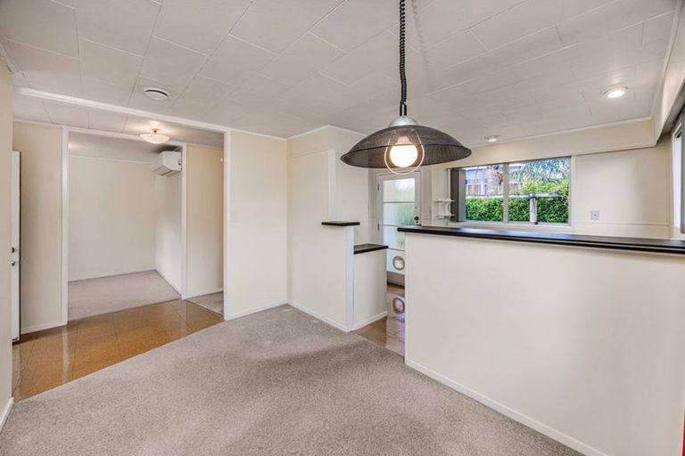 Photo of property in 2/25 Pulman Place, Clover Park, Auckland, 2019