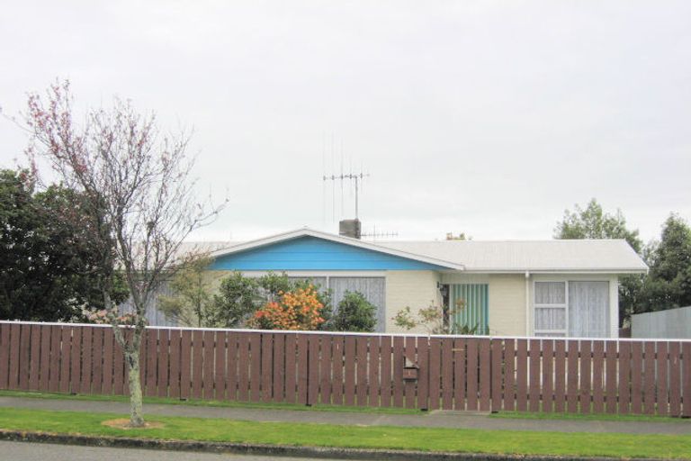 Photo of property in 1 Parker Avenue, Levin, 5510