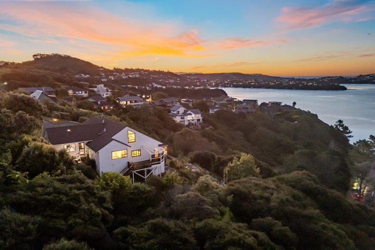 Photo of property in 45 The Crowsnest, Whitby, Porirua, 5024