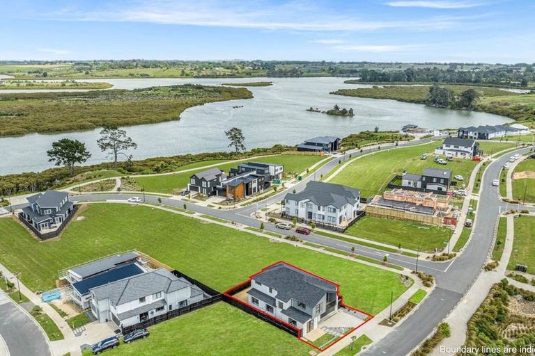 Photo of property in 48 Emerald Avenue, Rosehill, Papakura, 2113