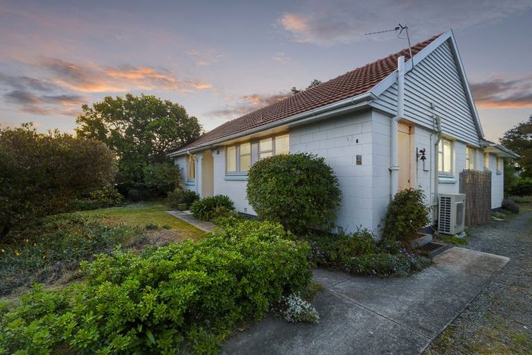 Photo of property in 23 Carisbrooke Street, Aranui, Christchurch, 8061