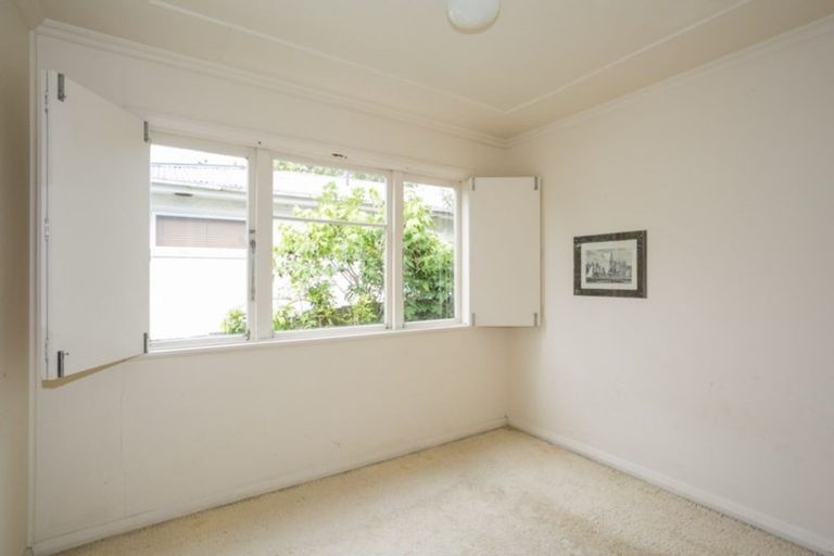 Photo of property in 33 Plassey Street, Havelock North, 4130