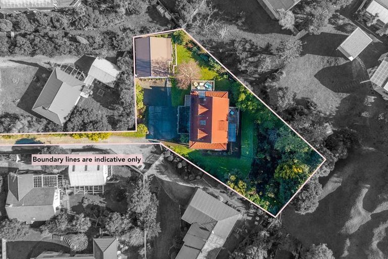 Photo of property in 137 Weggery Drive, Waikanae Beach, Waikanae, 5036