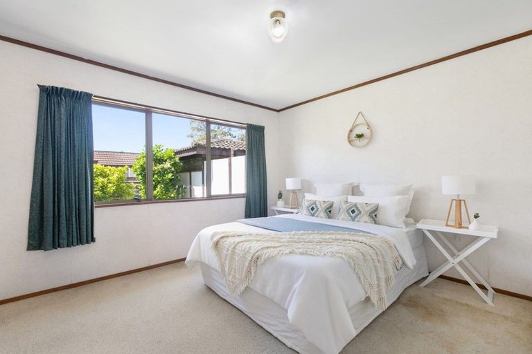 Photo of property in 5 Berwick Place, Mount Maunganui, 3116