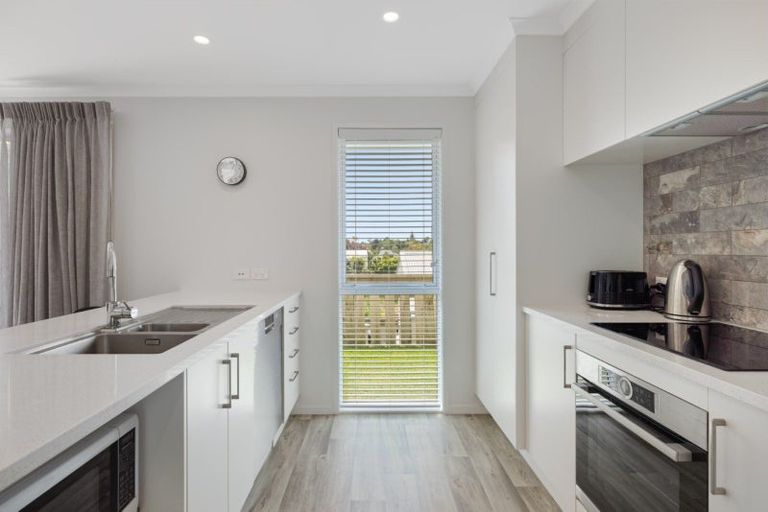 Photo of property in 20 Dunrobbin Place, Gate Pa, Tauranga, 3112