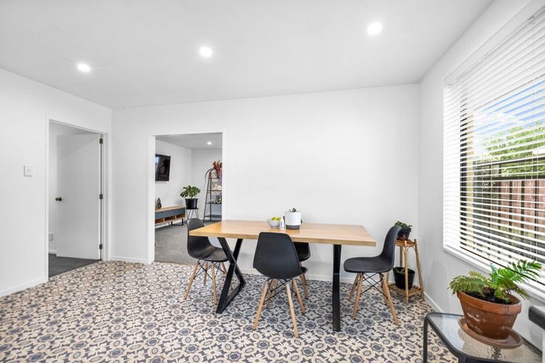 Photo of property in 7 Mchaffies Place, Wainoni, Christchurch, 8061