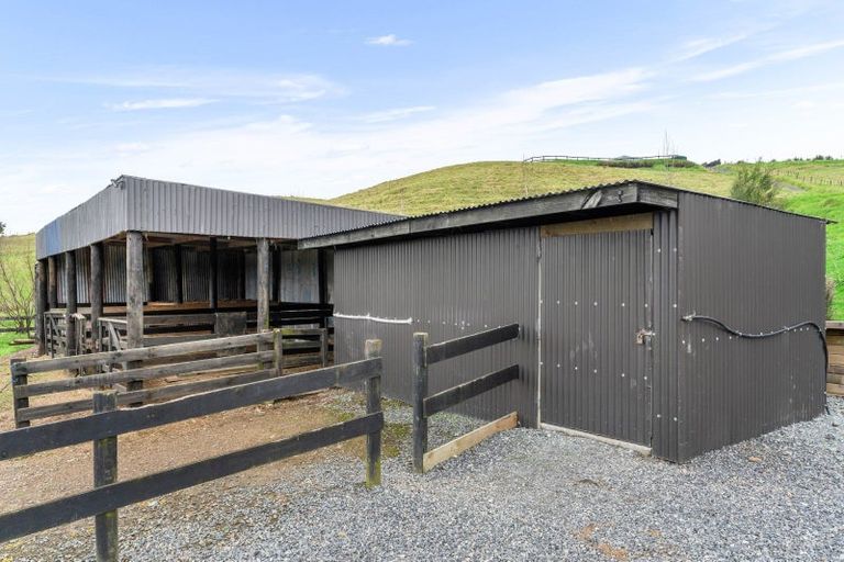 Photo of property in 845 Hukerenui Road, Hukerenui, Hikurangi, 0182