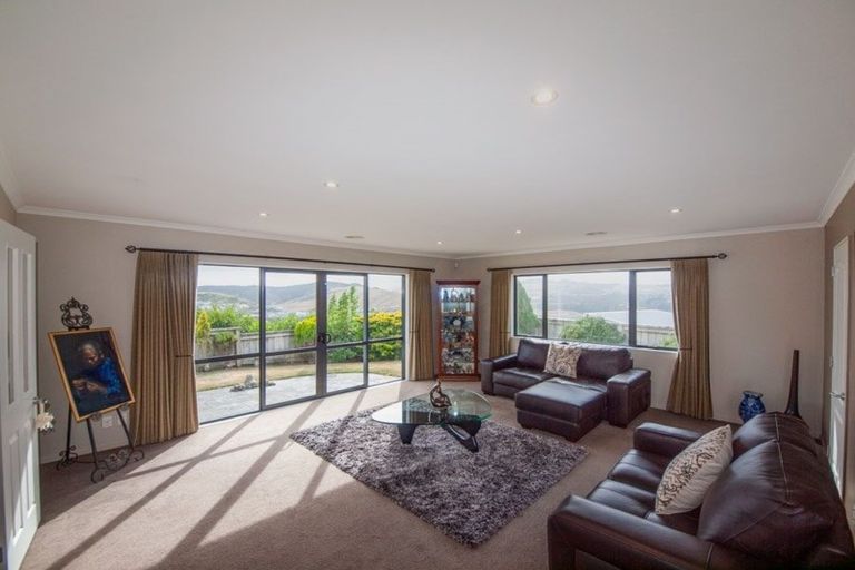 Photo of property in 61 Erlestoke Crescent, Churton Park, Wellington, 6037