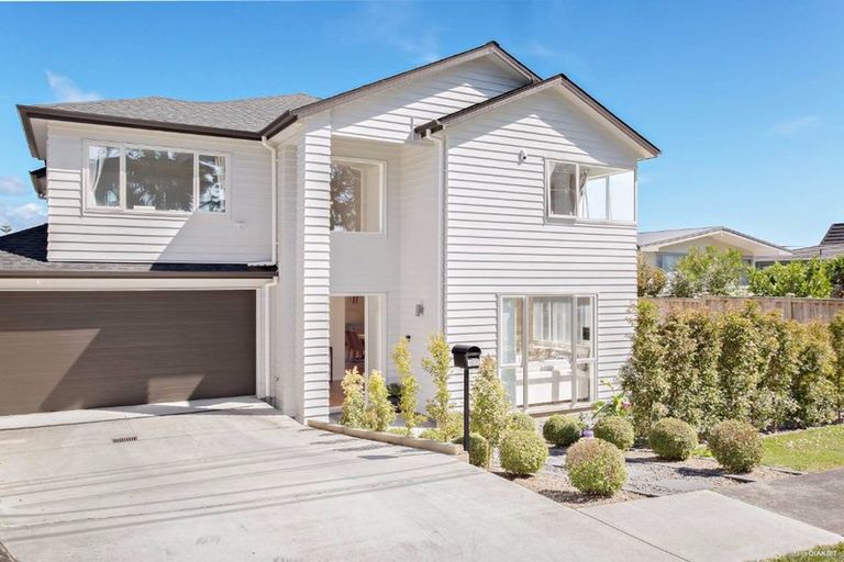 Photo of property in 109 Kowhai Road, Mairangi Bay, Auckland, 0630