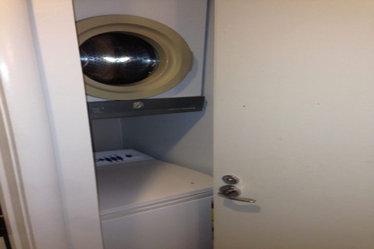 Photo of property in Madison On The Square Apartments, 2e/37 Federal Street, Auckland Central, Auckland, 1010