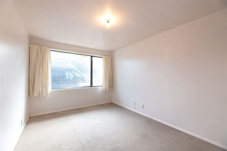 Photo of property in 2/33 Howe Street, New Brighton, Christchurch, 8083