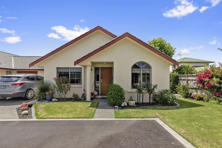 Photo of property in Orange Grove Village, 20/22 Pyes Pa Road, Pyes Pa, Tauranga, 3112