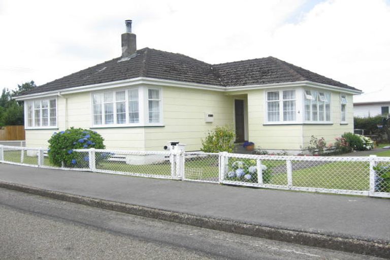 Photo of property in 4 Duke Street, Pahiatua, 4910