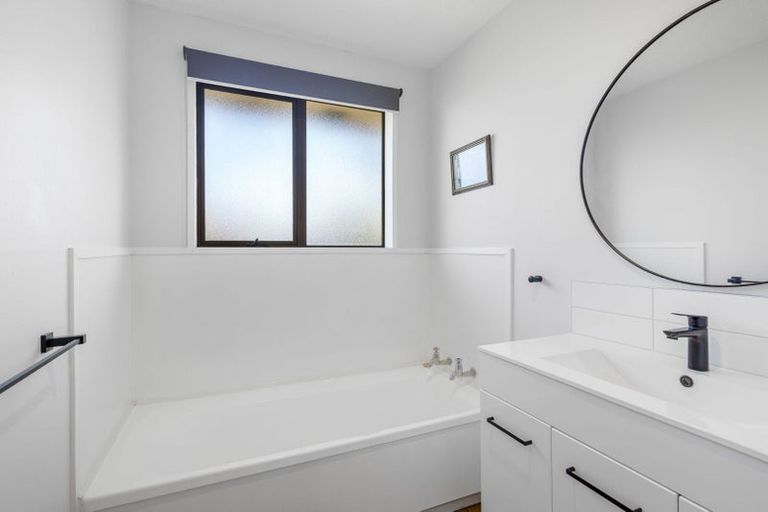 Photo of property in 31j O'briens Road, Sockburn, Christchurch, 8042