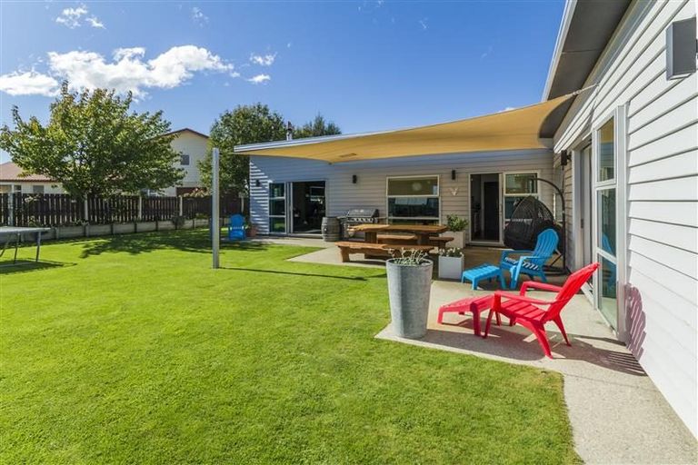 Property details for 3 Ivy Lane, Albert Town, Wanaka, 9305