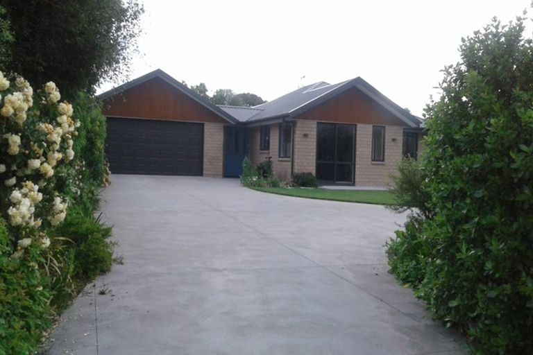 Photo of property in 83 Kotuku Crescent, Woolston, Christchurch, 8023