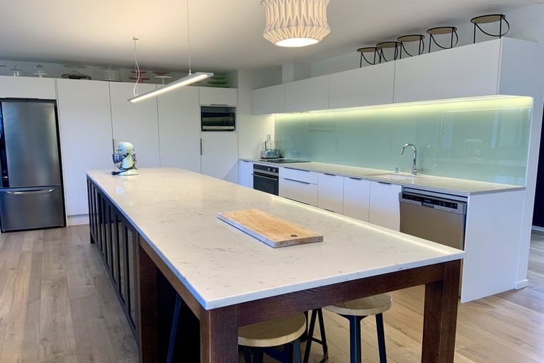 Photo of property in 68c Kennedys Bush Road, Halswell, Christchurch, 8025