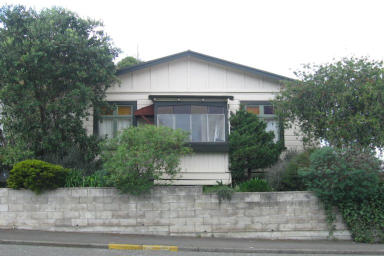Photo of property in 3 Chaucer Road, Hospital Hill, Napier, 4110