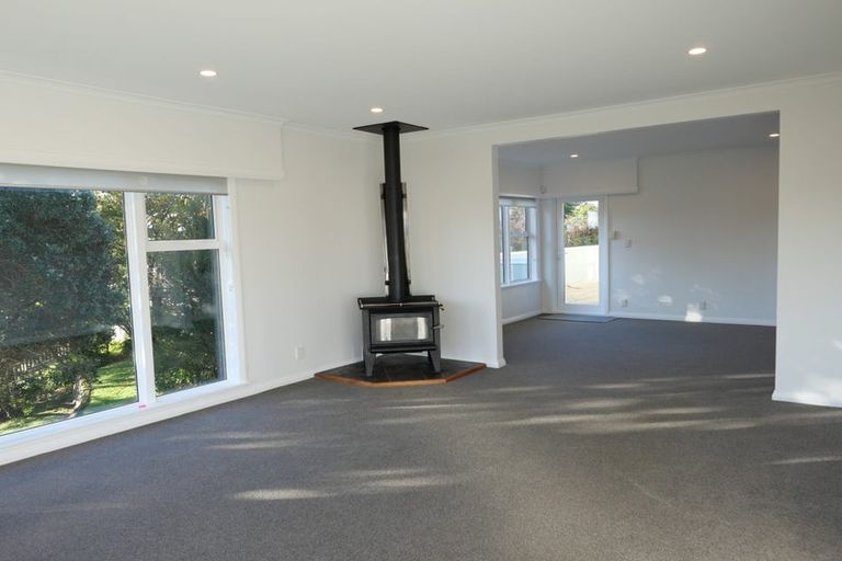 Photo of property in 14 Hillcrest Road, Raumati South, Paraparaumu, 5032