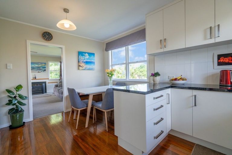 Photo of property in 1 Butler Place, Te Kamo, Whangarei, 0112