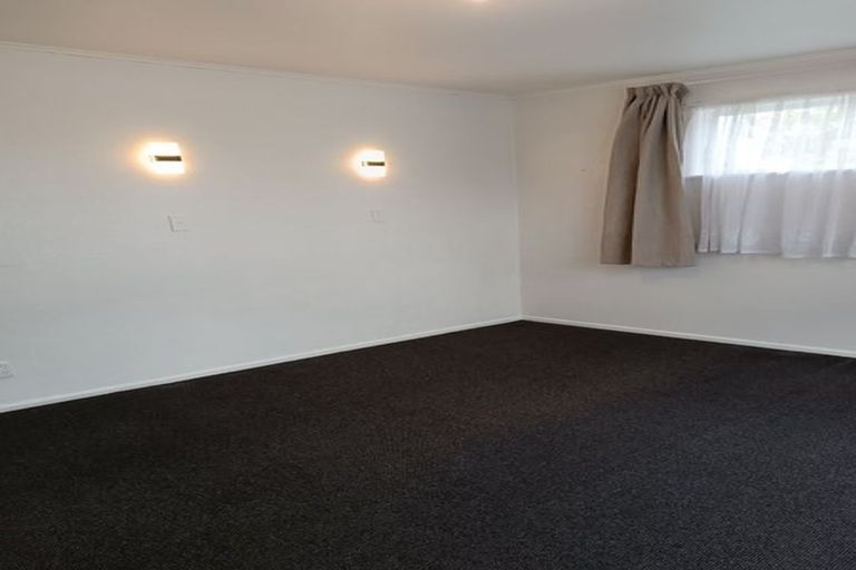 Photo of property in 168 Ennis Avenue, Pakuranga Heights, Auckland, 2010