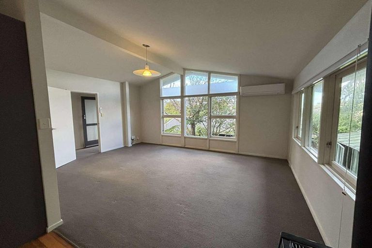Photo of property in 27 Huntleigh Park Way, Ngaio, Wellington, 6035