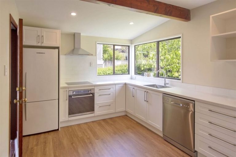 Photo of property in 63 Flinders Road, Heathcote Valley, Christchurch, 8022