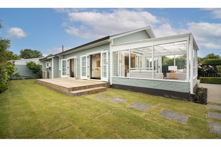 Photo of property in 2/71 Ashgrove Terrace, Somerfield, Christchurch, 8024
