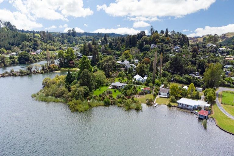 Photo of property in 127 Okere Road, Okere Falls, Rotorua, 3074
