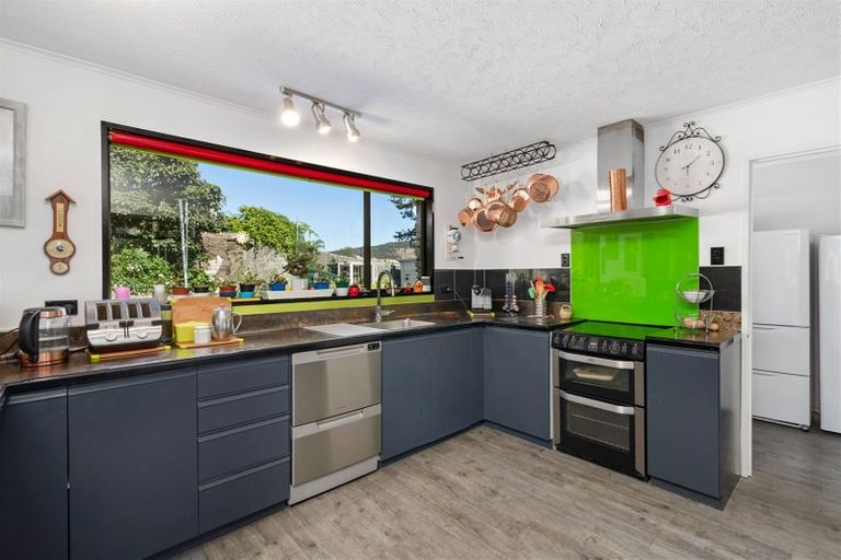 Photo of property in 44 Rata Street, Wanaka, 9305