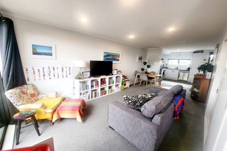 Photo of property in 89 Battalion Drive, Papakura, 2110