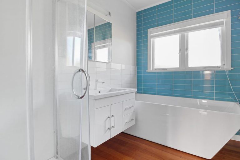 Photo of property in 18 Bolmuir Road, Forest Lake, Hamilton, 3200