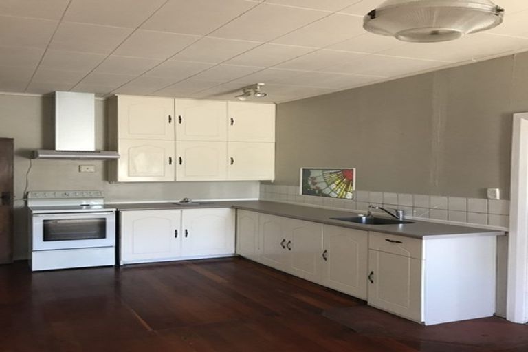 Photo of property in 559 Ikanui Road, Frimley, Hastings, 4120