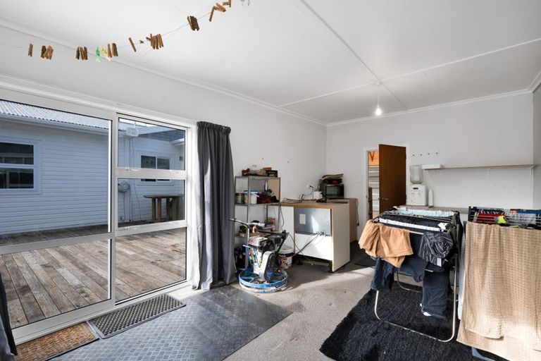 Photo of property in 34 Kawei Road, Ohawe, Hawera, 4671