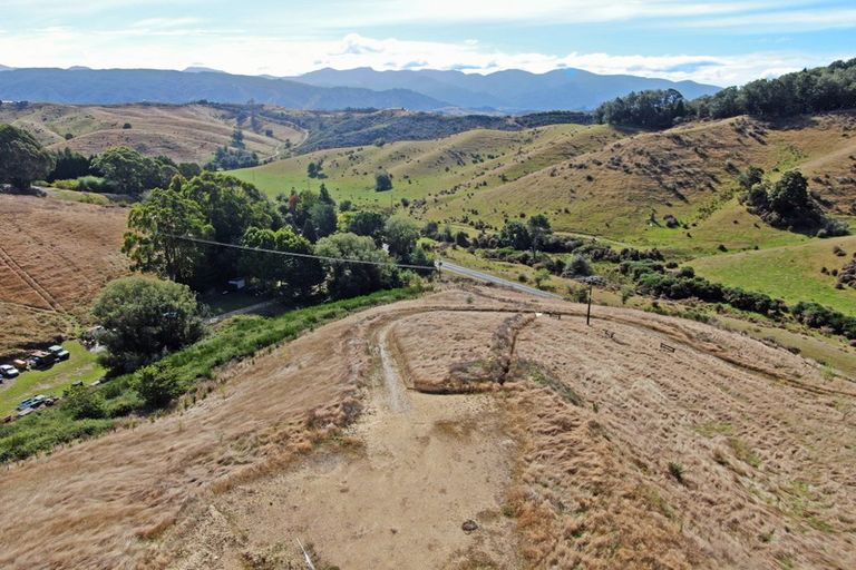 Photo of property in 949 Neudorf Road, Dovedale, Upper Moutere, 7175