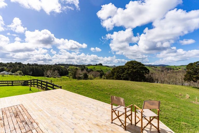 Photo of property in 31-33 Nikau Lane, Maungaturoto, 0520