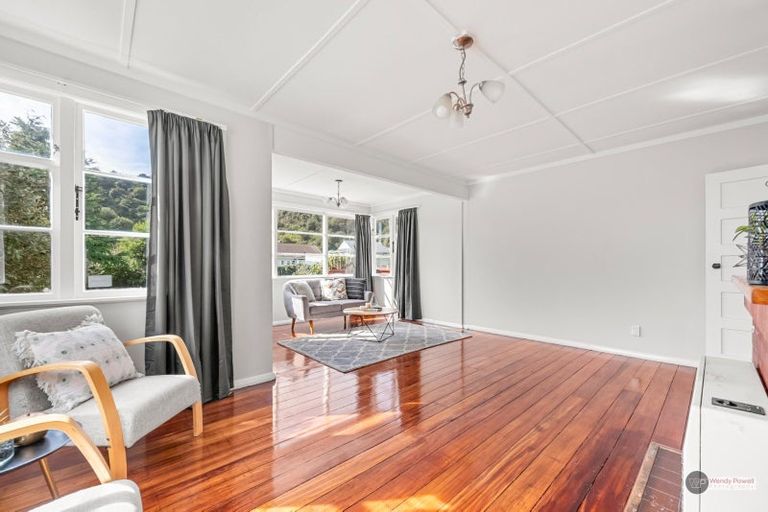 Photo of property in 66 Wilkie Crescent, Naenae, Lower Hutt, 5011