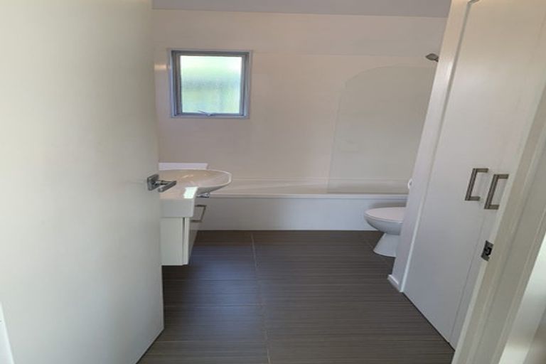 Photo of property in 2/65 Taupahi Road, Turangi, 3334