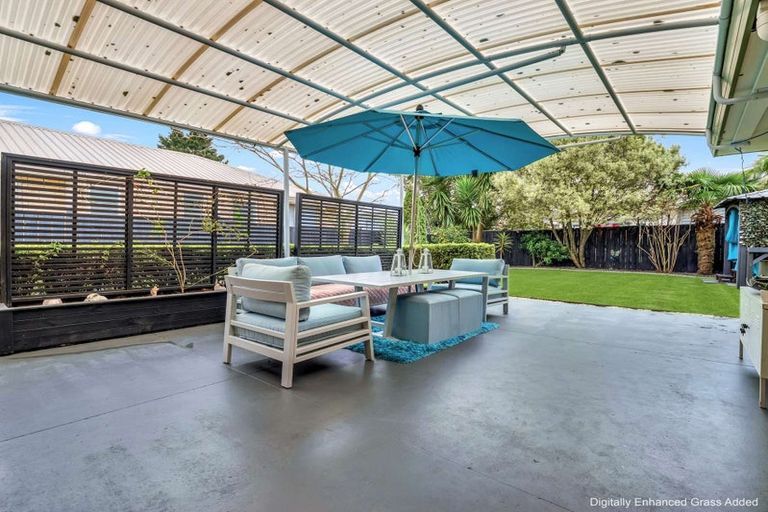 Photo of property in 16 Antrim Place, Nawton, Hamilton, 3200