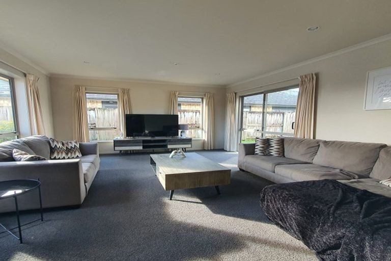 Photo of property in 14 Hector Drive, Rototuna North, Hamilton, 3210