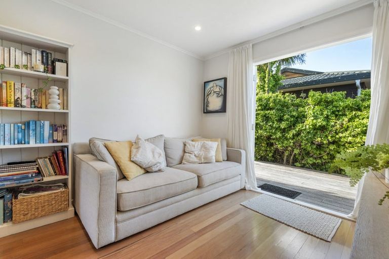 Photo of property in 1/10 Coronation Street, Belmont, Auckland, 0622