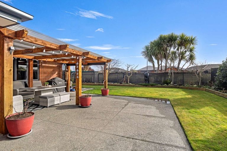 Photo of property in 7 Strathcarron Place, Broomfield, Christchurch, 8042