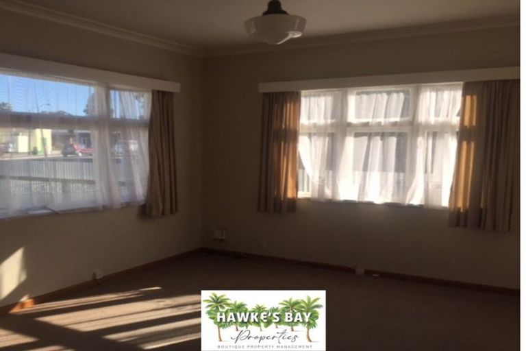 Photo of property in 28 Guppy Road, Greenmeadows, Napier, 4112