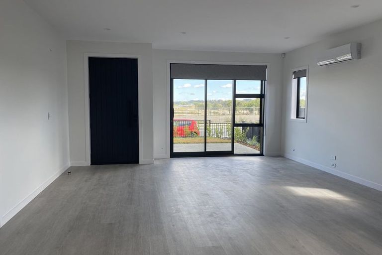 Photo of property in 66 Maryvale Road, Wainui, 0932