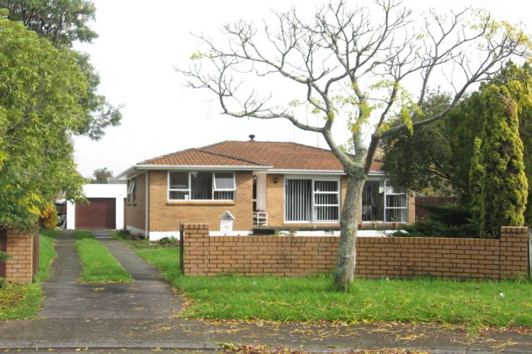Photo of property in 13 Damson Place, Bucklands Beach, Auckland, 2012