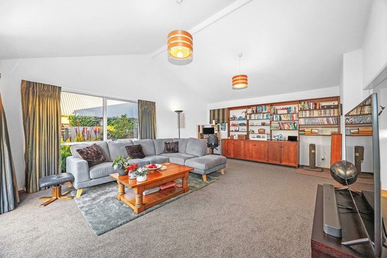 Photo of property in 38c Mays Road, St Albans, Christchurch, 8052