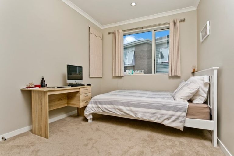 Photo of property in 15 Korihi Drive, Swanson, Auckland, 0614