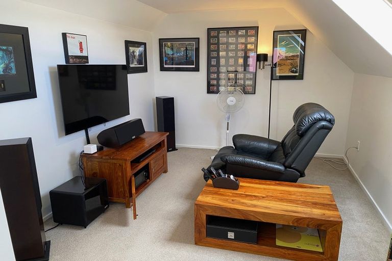 Photo of property in Rangeview Villas, 56/9 Fuller Close, Levin, 5510