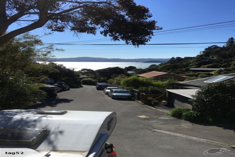 Photo of property in 47 Rona Street, Eastbourne, Lower Hutt, 5013